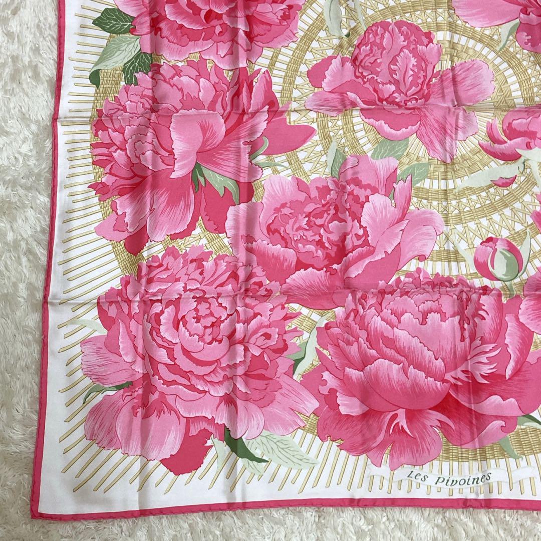 未使用級✨HERMES エルメス　Les pivoines ホワイト カレ90