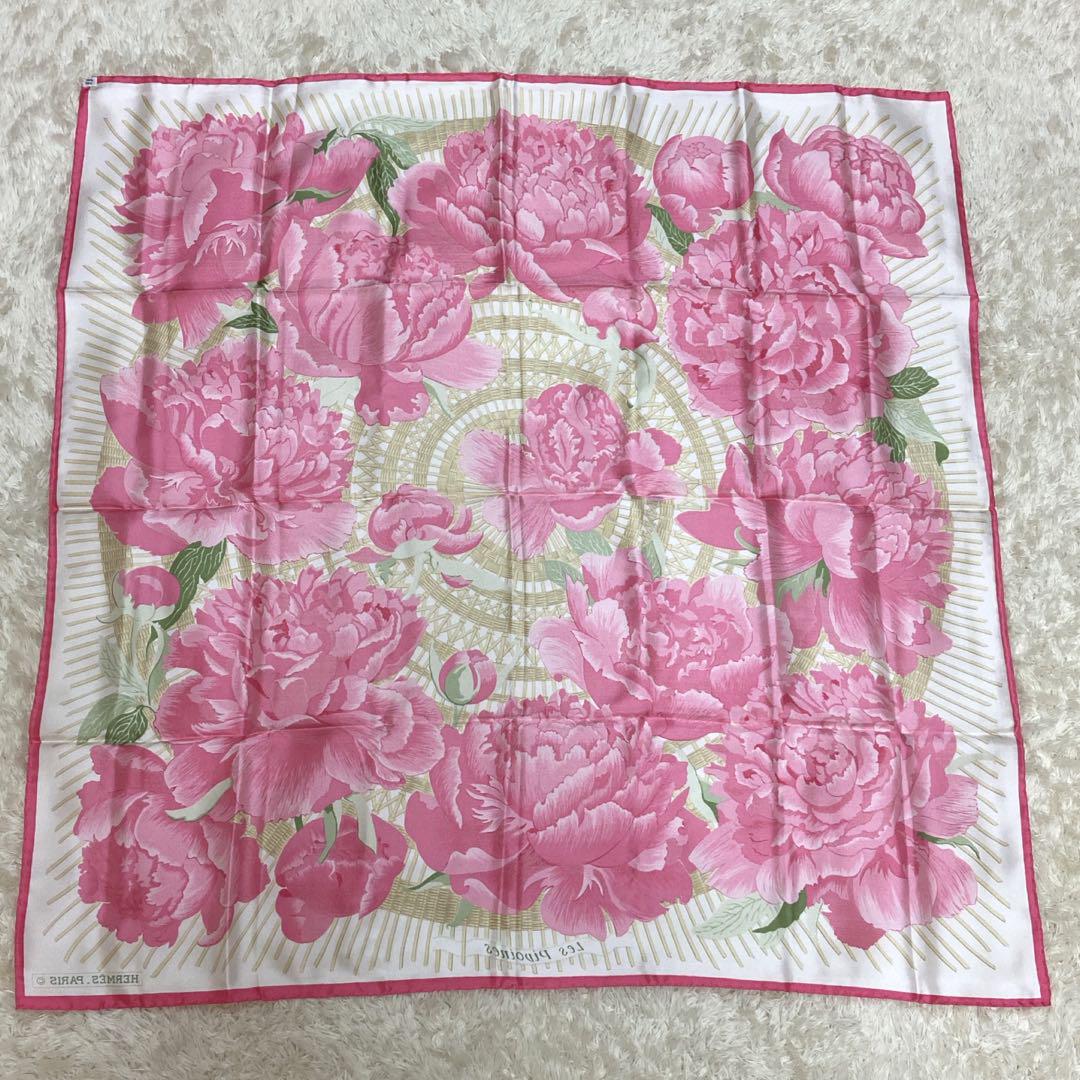 未使用級✨HERMES エルメス　Les pivoines ホワイト カレ90