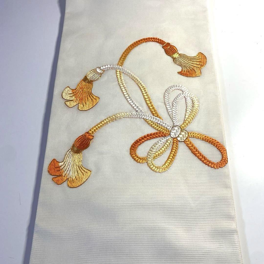 4k1460 名古屋帯　絹　夏帯　夏物　絽　唐織　紐　結び文　金駒刺繍　白　金色