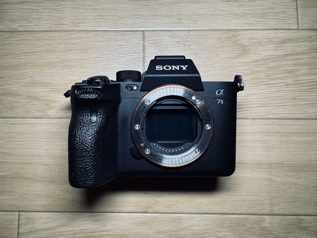 m*7様 α7S III ILCE-7SM3 ボディ デジタル一眼レフ 本体と付