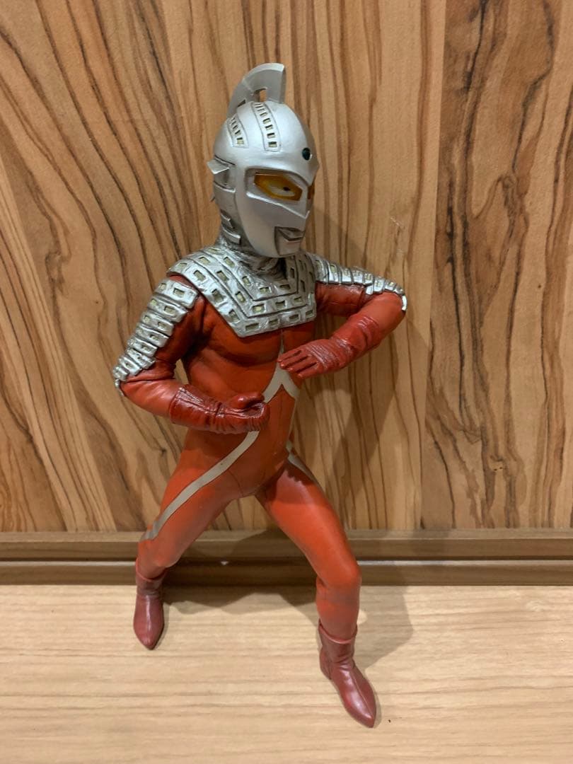 CCP 1|6 特撮シリーズ ウルトラマン ソフビ フィギュア ハイグレード新品、♥