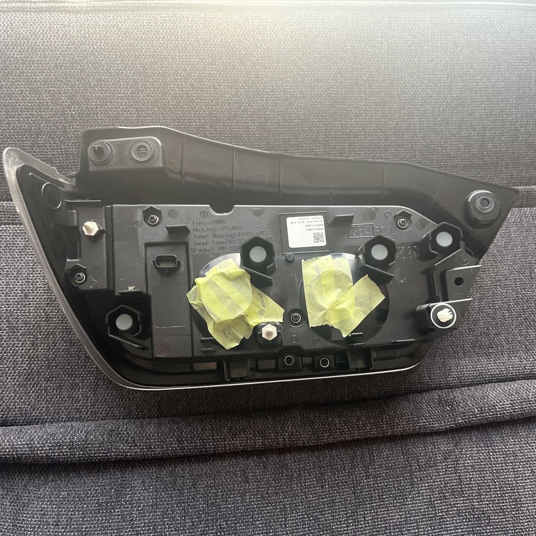 スズキ 純正 ワゴンR★MH95S★右テールランプ 35650-63RA1美品