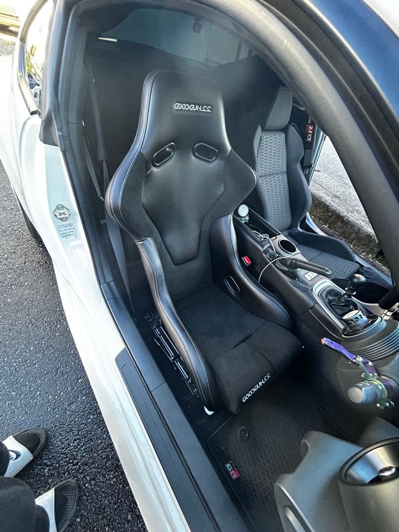 カワイ製作所シートレール付き ZN8|ZD8目立った傷や汚れなし