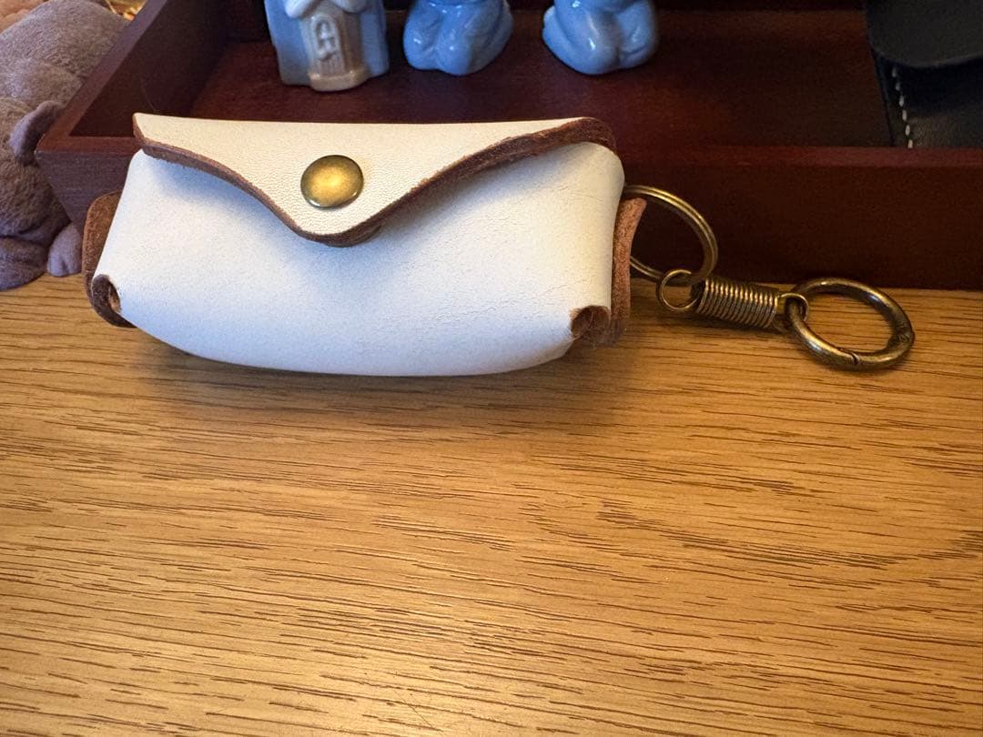 ハレル屋自作新デザイン 本革ハンドメイドのキーケース／スマートキーケース