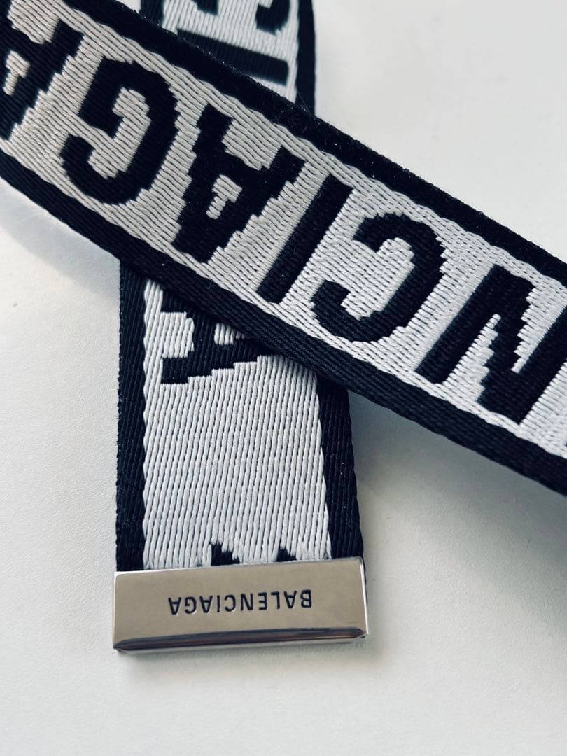 BALENCIAGA バレンシアガDリングロゴロングベルト BALENCIAGA バレンシアガDリングロゴロングベルト