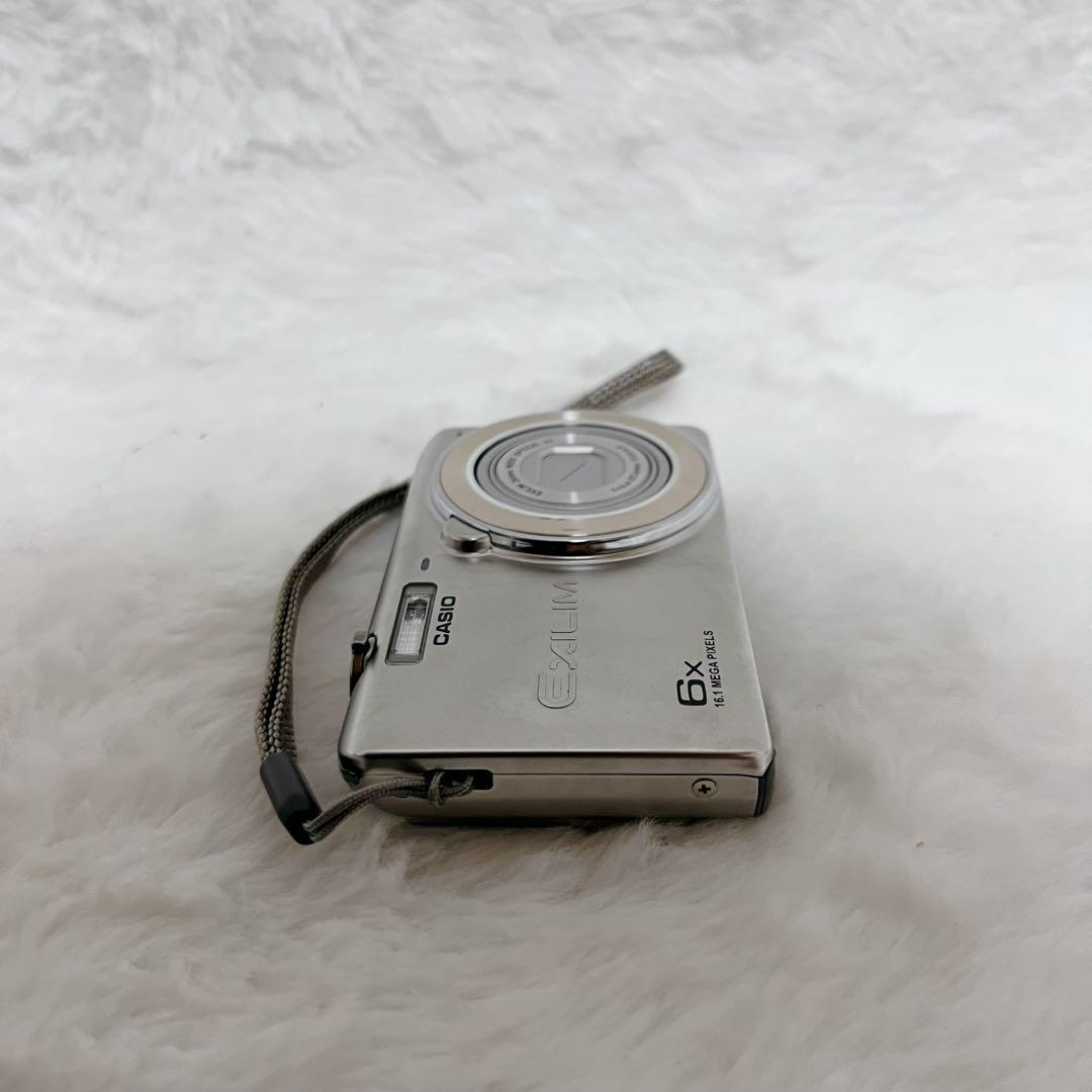 【希少】CASIO EXILIM EX-ZS20 エクシリム シルバー
