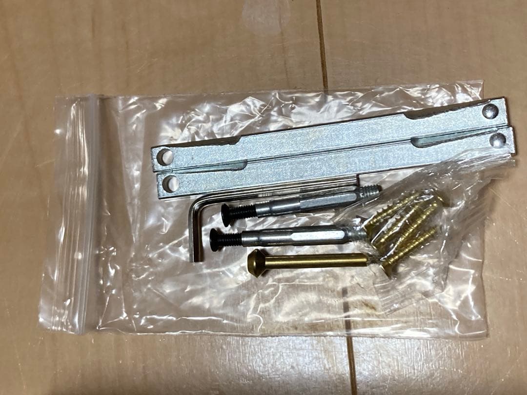 仮設置のみほぼ未使用 2セット アンティーク 真鍮ドアノブセット 仮設置のみほぼ未使用 2セット アンティーク 真鍮ドアノブセット