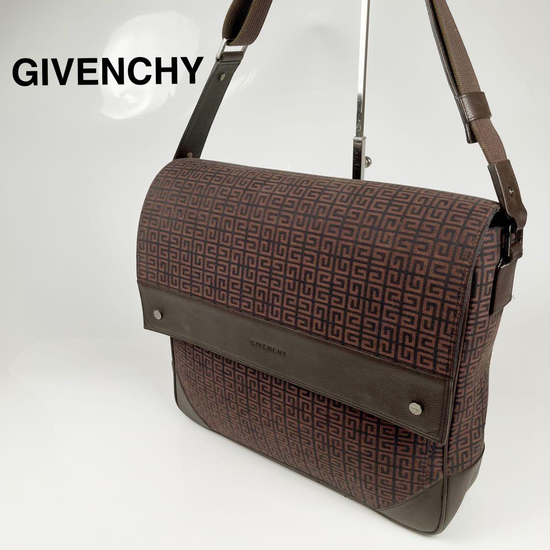 【極美品】GIVENCHY メッセンジャーバッグ メンズ レディース ロゴ