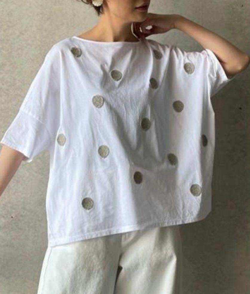 ビアズリー ドット刺繍Tシャツ