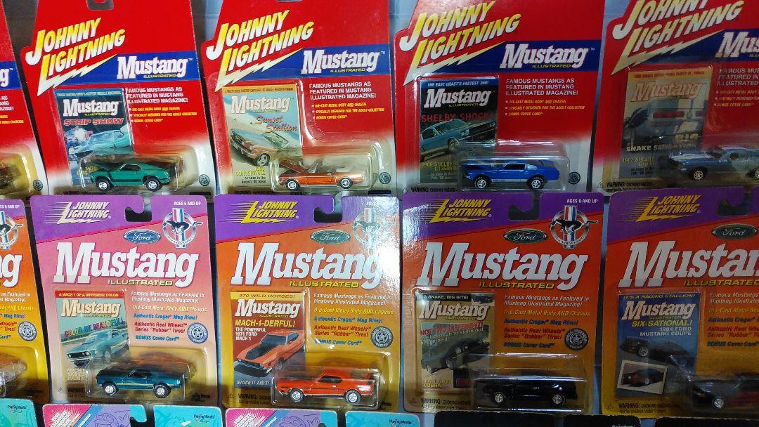 ②　JOHNNY LIGHTNING ジョニーライトニング ミニカー　まとめ