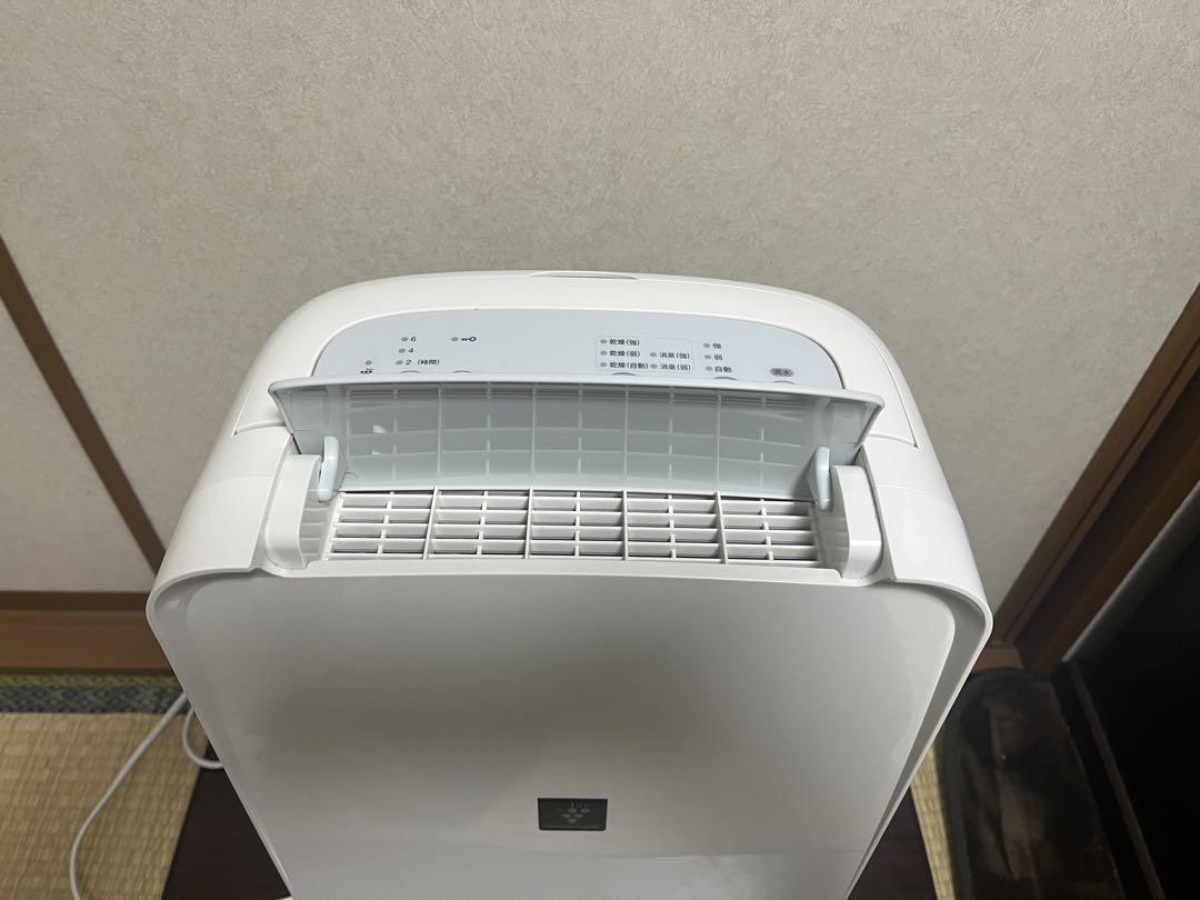 SHARP 除湿機　CV-J71-W