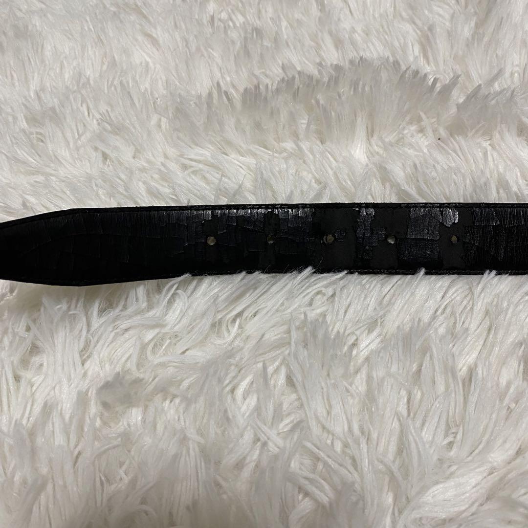 gianni versace クロコ風ベルト　ブラック