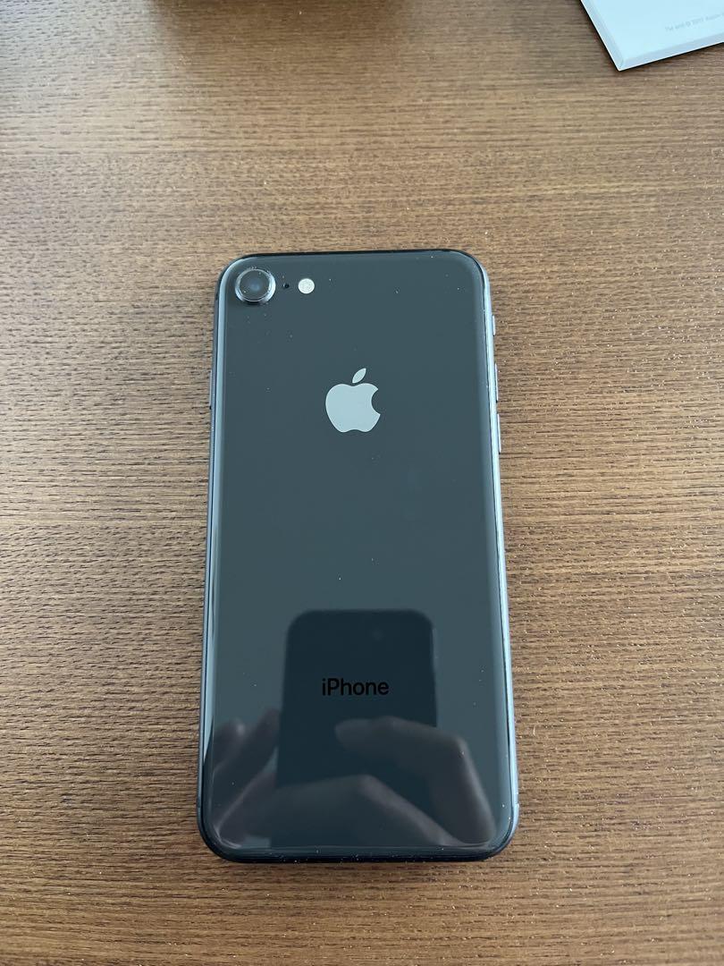 iPhone8 64GB ブラック