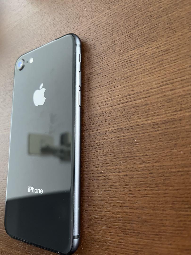 iPhone8 64GB ブラック