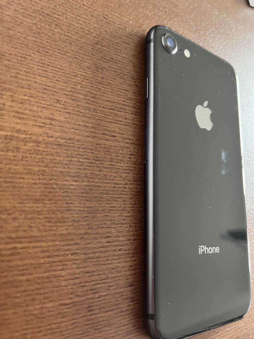 iPhone8 64GB ブラック