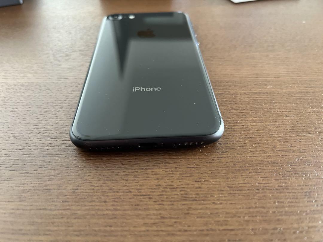 iPhone8 64GB ブラック