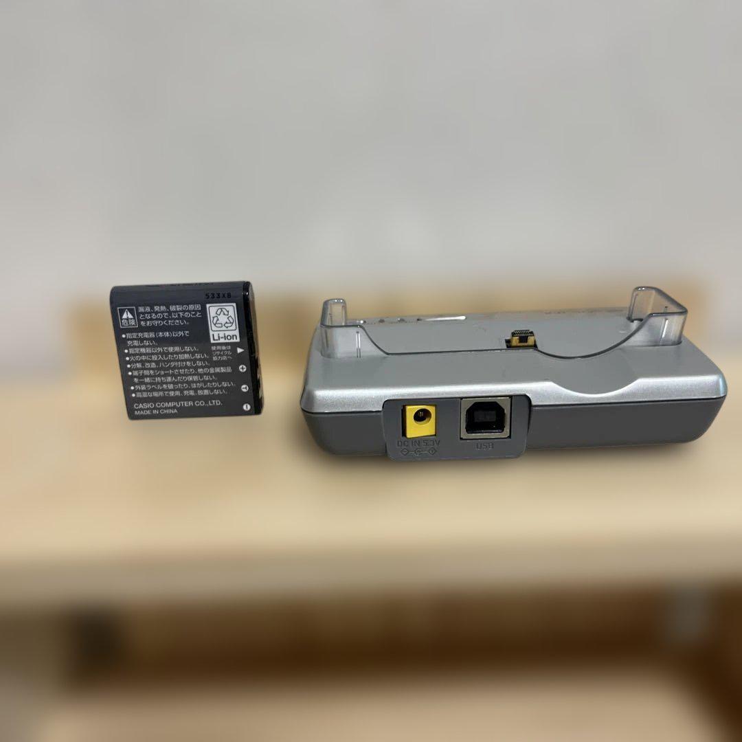 55. CASIO EXILIM EX-Z50 デジカメ