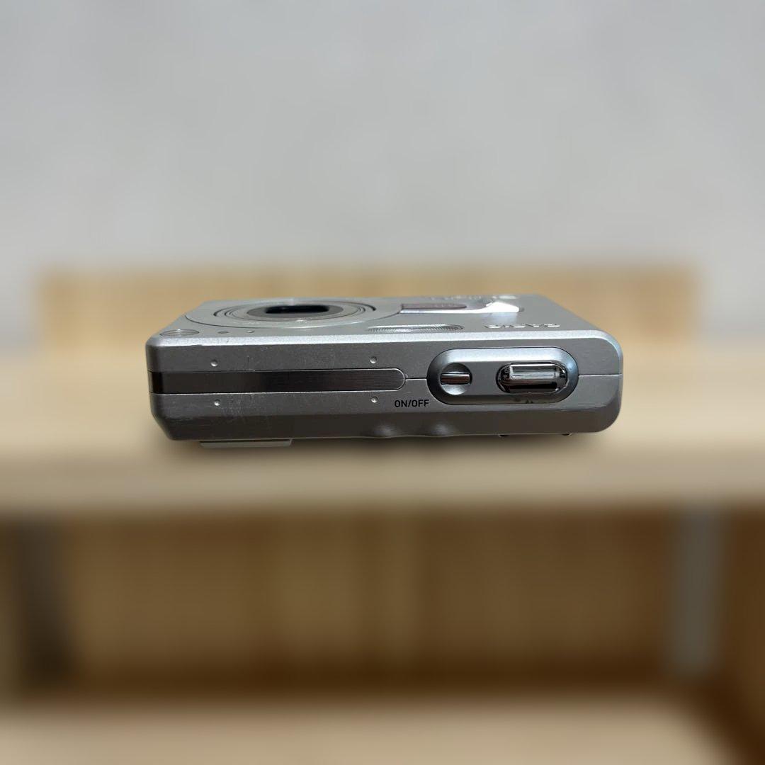 55. CASIO EXILIM EX-Z50 デジカメ