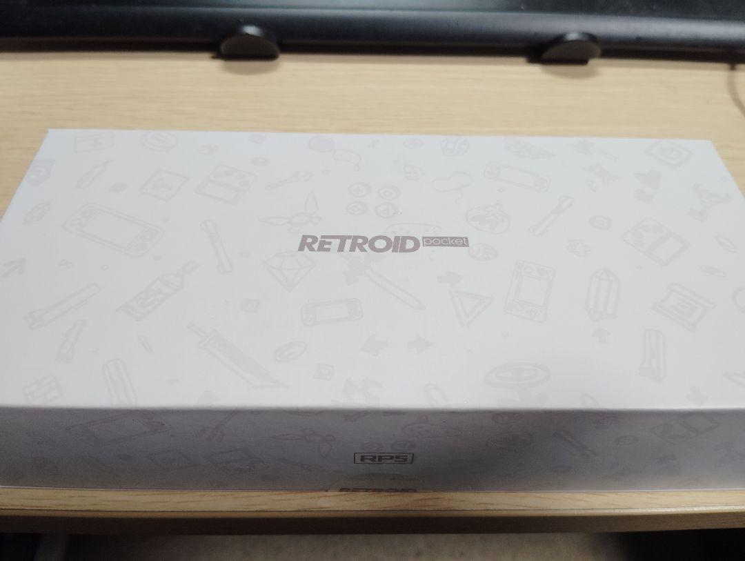 Retroid pocket 5 ブラック 29,120円