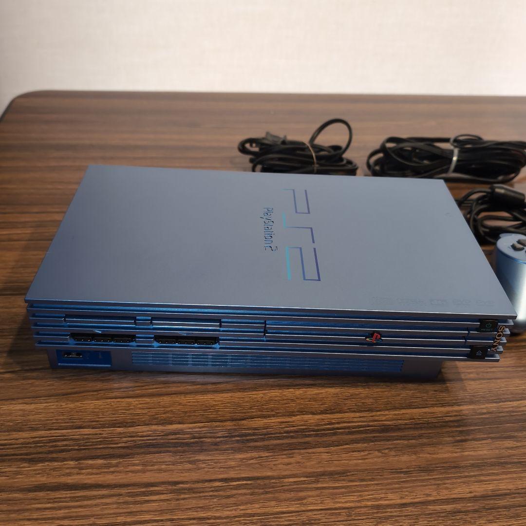 プレイステーション2 限定カラー アクア　SCPH-39000AQ　ソフト３本付 プレイステーション2 限定カラー アクアSCPH-39000AQソフト3本付