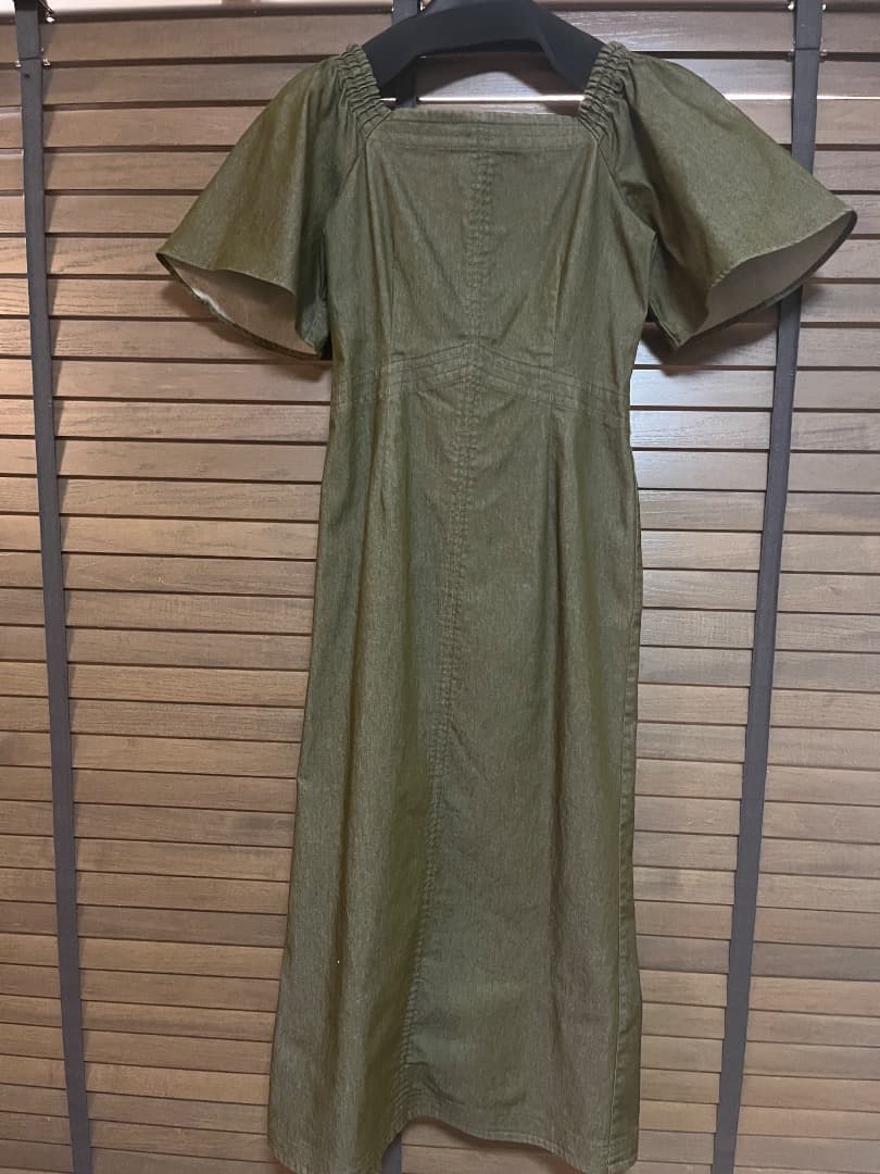 オフショルデニムワンピース （INDIGO）