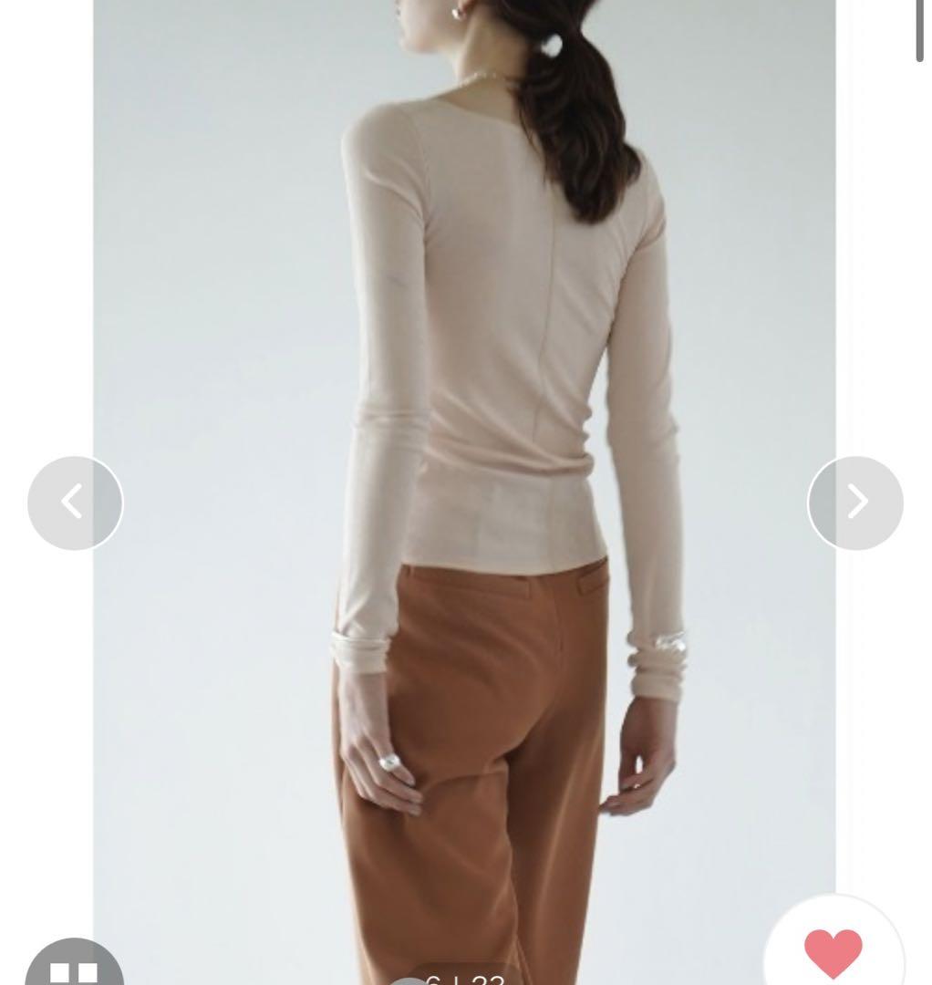 即完売　CLANE DEEP NECK LADY TOPS サイズ1 CLANE DEEP NECK LADY TOPS トップス クラネ サイズ1 - メルカリ