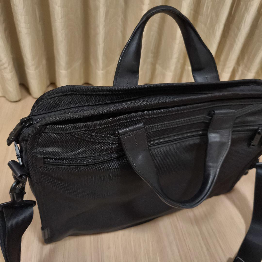 美品 TUMI ブリーフケース ショルダーバック 2way A4 B4収納