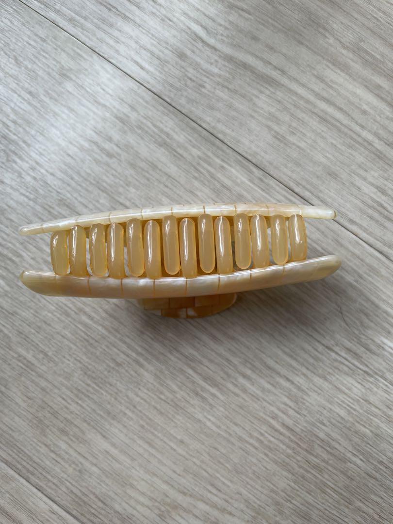 MACHETE Midi ヘアクリップSea Shell Checker