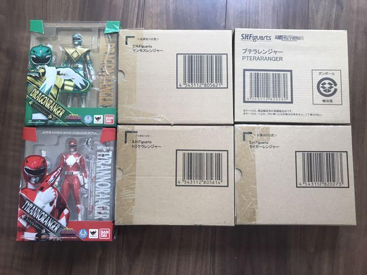 【未開封品6体セット】フィギュアーツ　恐竜戦隊ジュウレンジャー