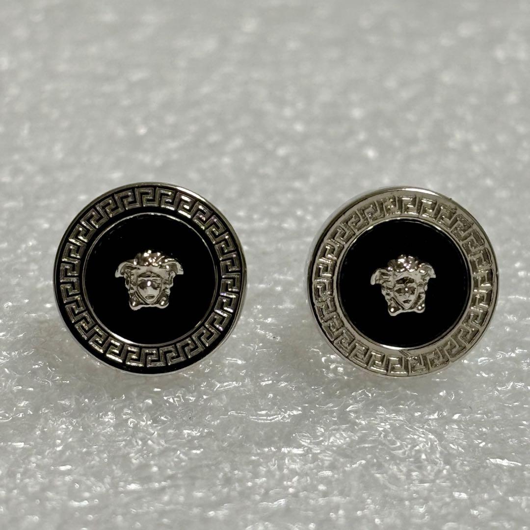 VERSACE⭐︎メデューサ　ピアス