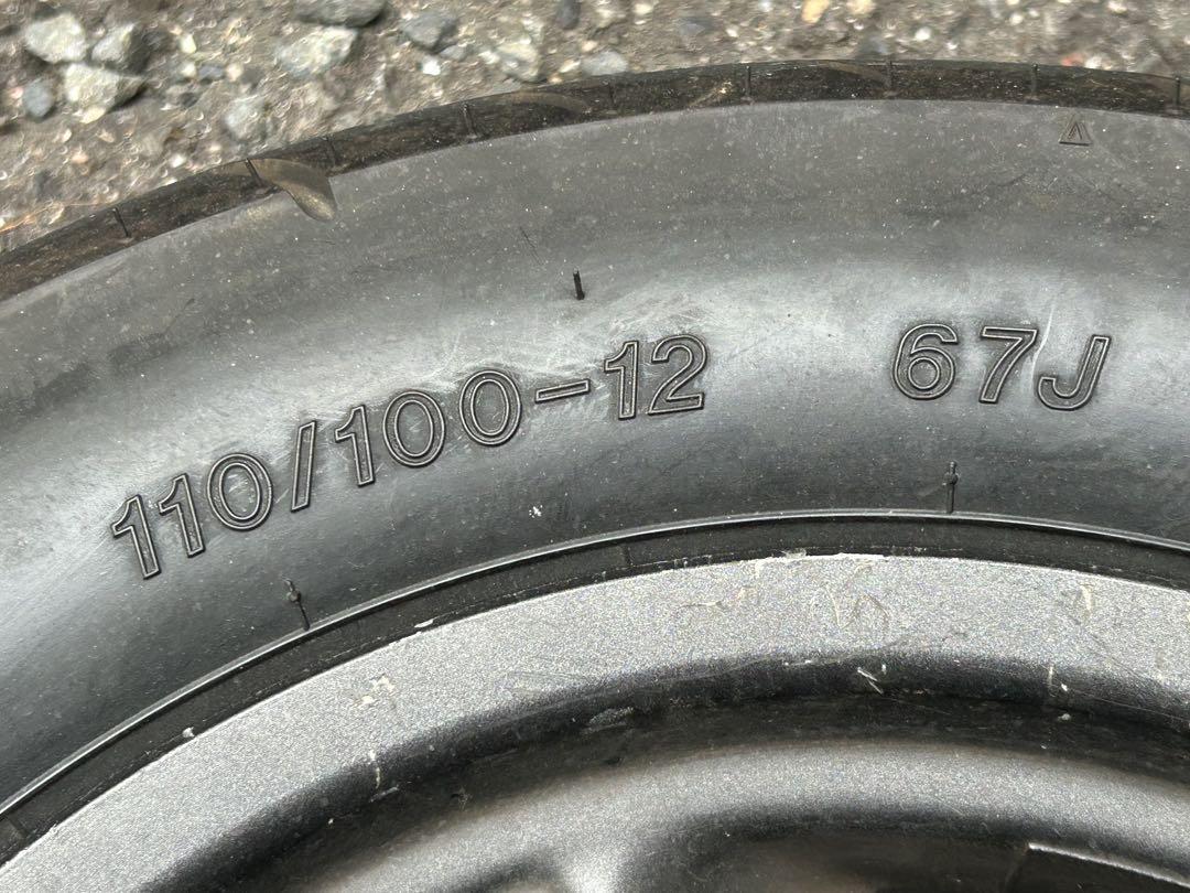 ホンダ　フュージョン250 MF02 フロントタイヤ　ホイール