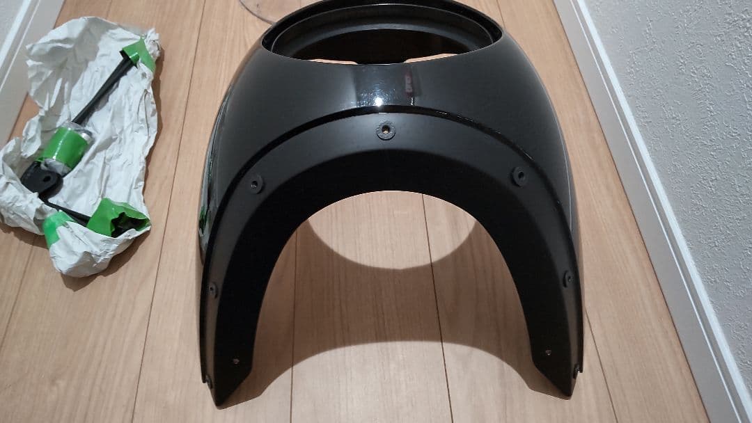 w650 フロントカウル(純正) w400 w800 kawasaki w650 フロントカウル(純正) w400 w800 kawasaki