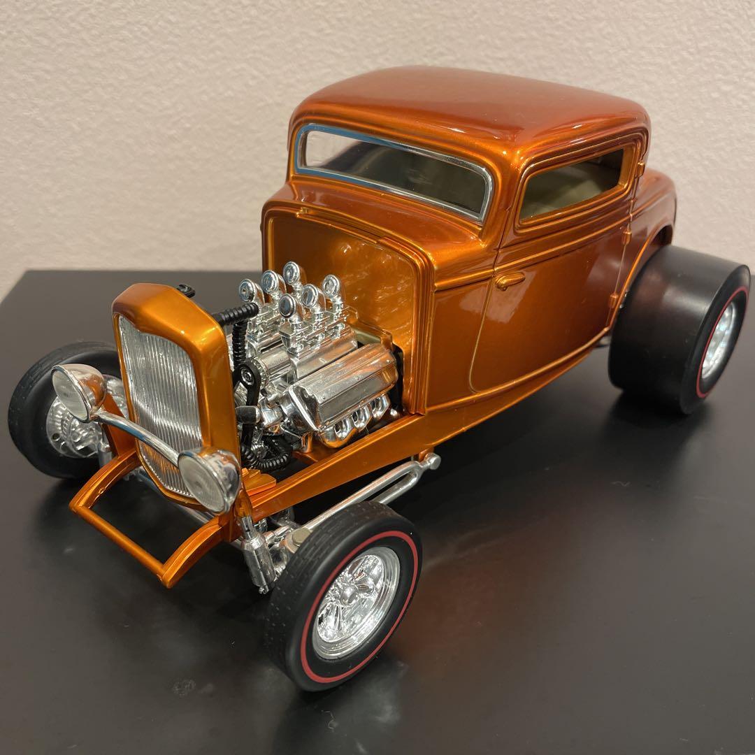 32 Ford Coupe  (1/18 HotWheels)