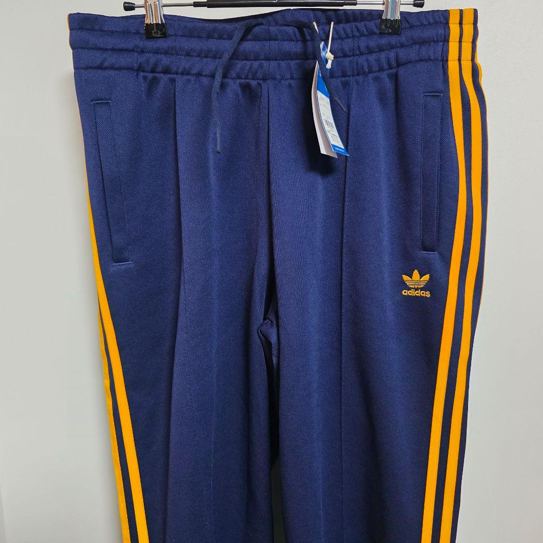 新品 アディカラー 2XO クラシックス+ ワイドレッグトラックパンツ