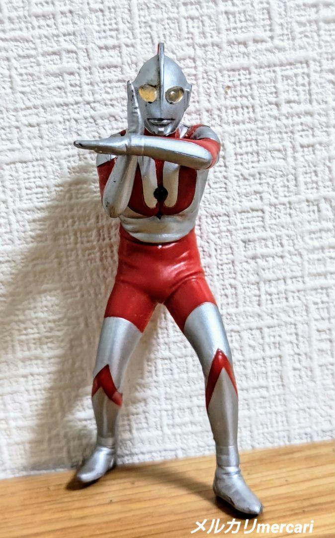 ウルトラマンフィギュア・怪獣　全10セット