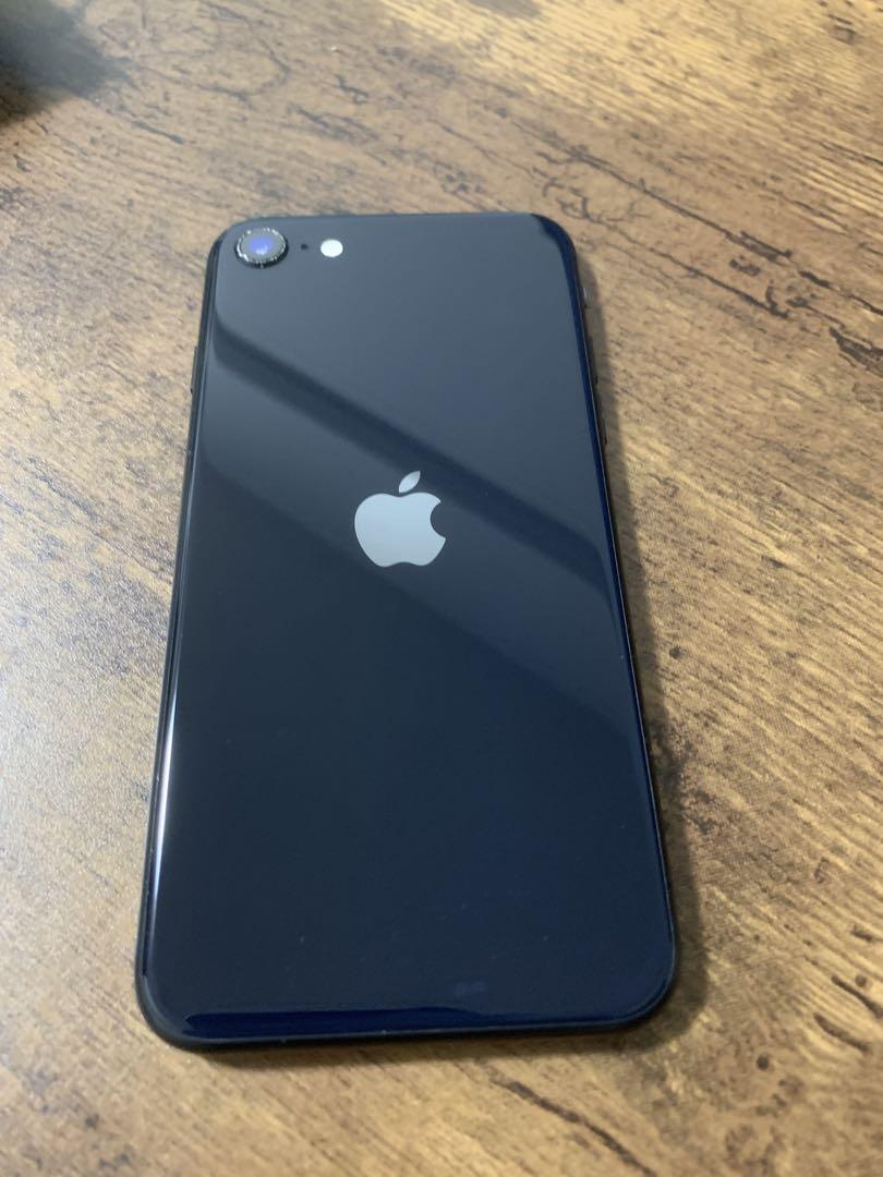 SIMフリー iPhone SE3 256GB 本体 カバー、画面保護シート付き