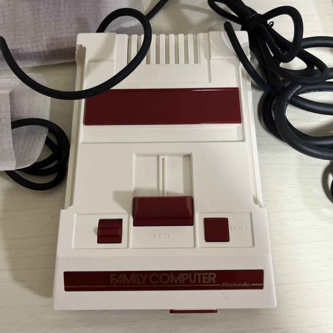 Nintendo 他ゲーム機本体 ニンテンドークラシックミニ ファミリーコンピ… 91p7zGU+fNL._UF350,350_QL50_.jpg