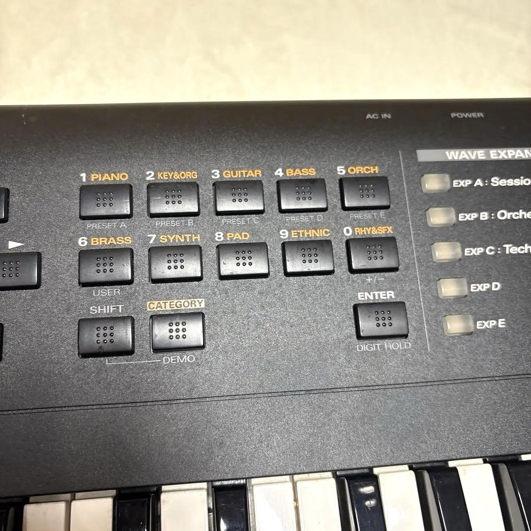 Roland XP-30 61鍵盤 シンセサイザー Roland XP-30 61鍵盤 シンセサイザー