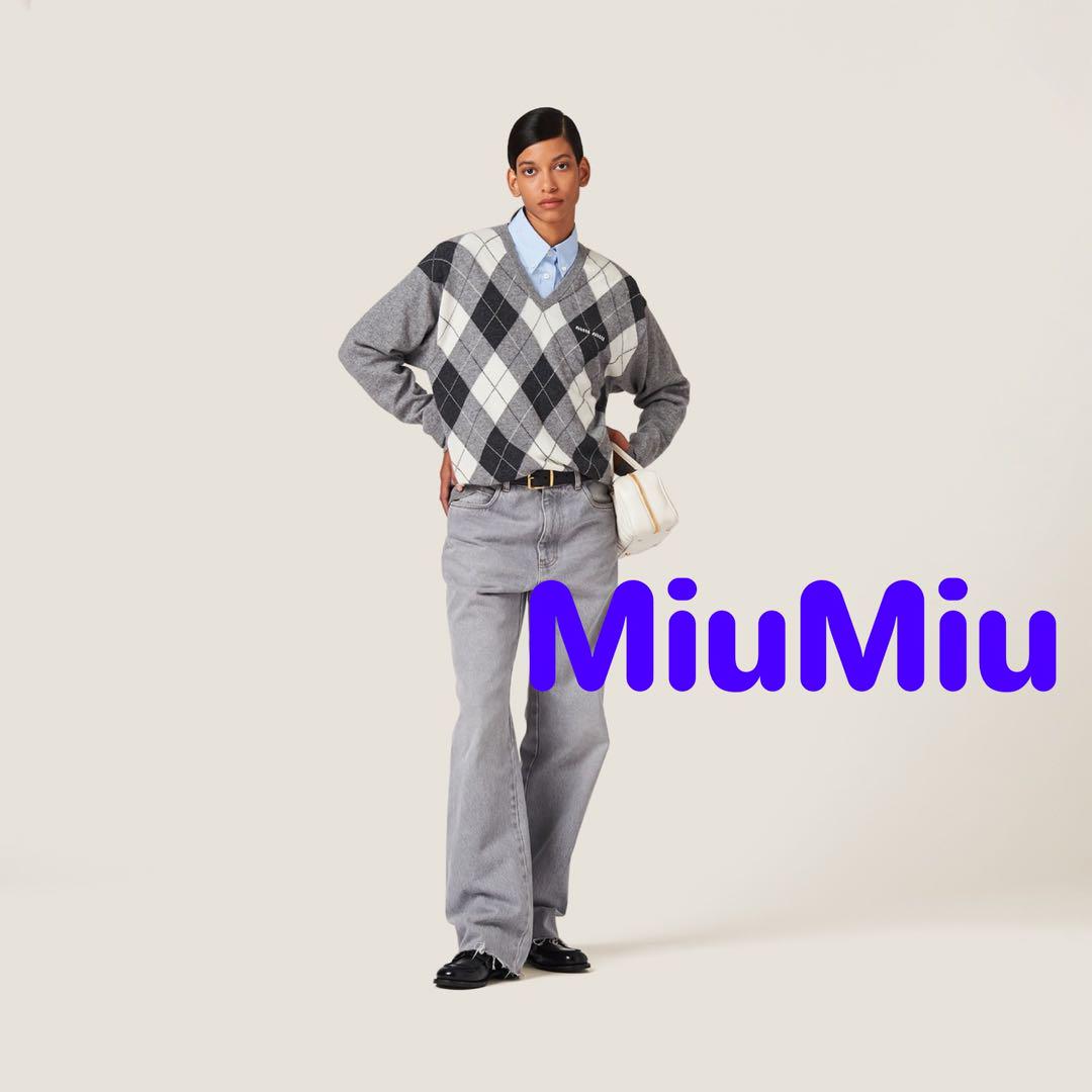 ✳️人気新作 新品 Miu Miuミュウミュウ ニット