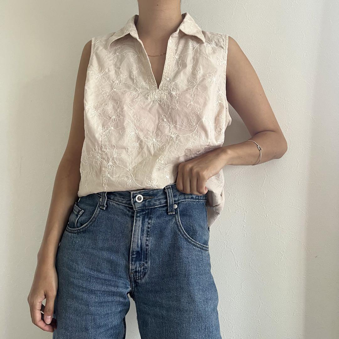Vintage embroidery top