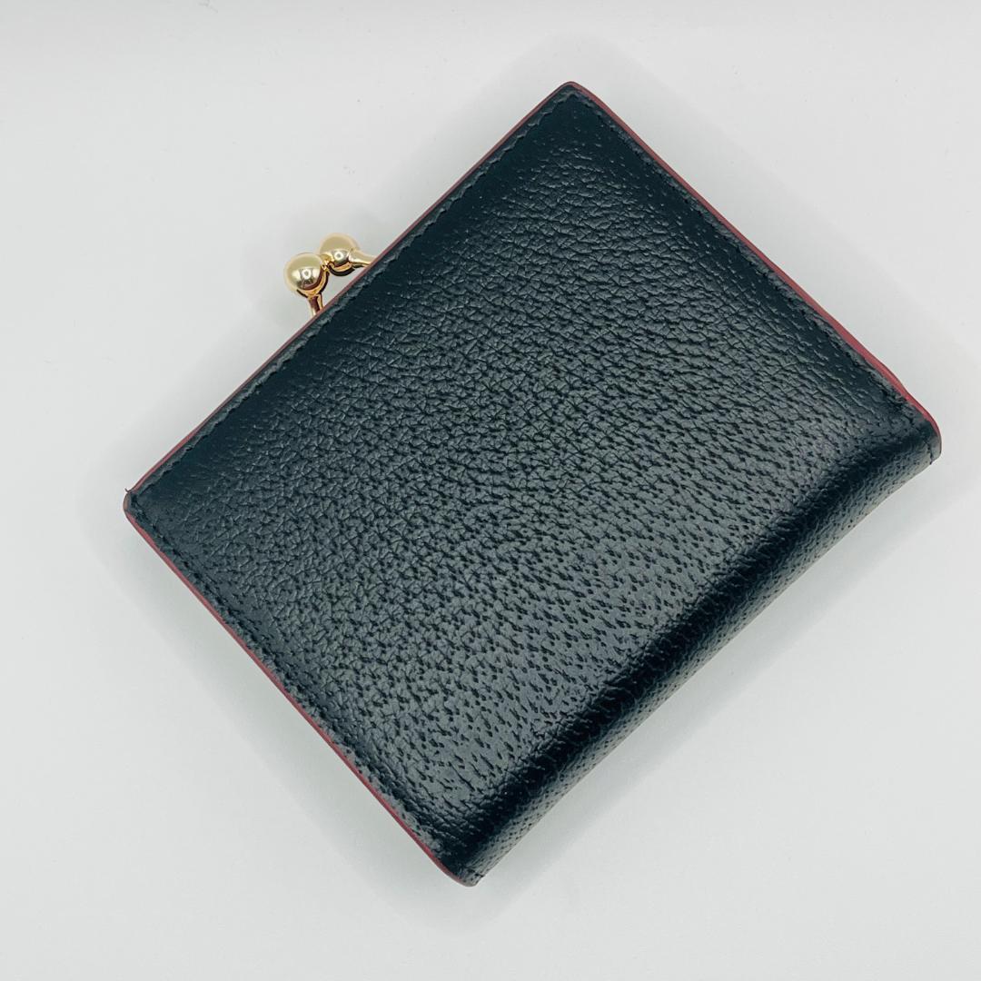 新品 未使用 Vivienne Westwood 二つ折りがま口 定番 黒 人気 新品 未使用 Vivienne Westwood 二つ折りがま口 定番 黒 人気