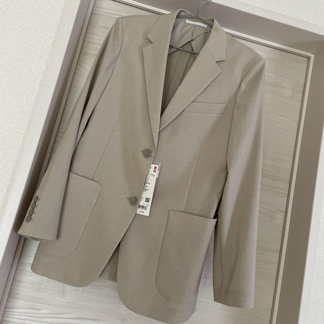 【新品未使用タグ付き】UNIQLO 感動ジャケット リラックスフィットジャケット・アウター