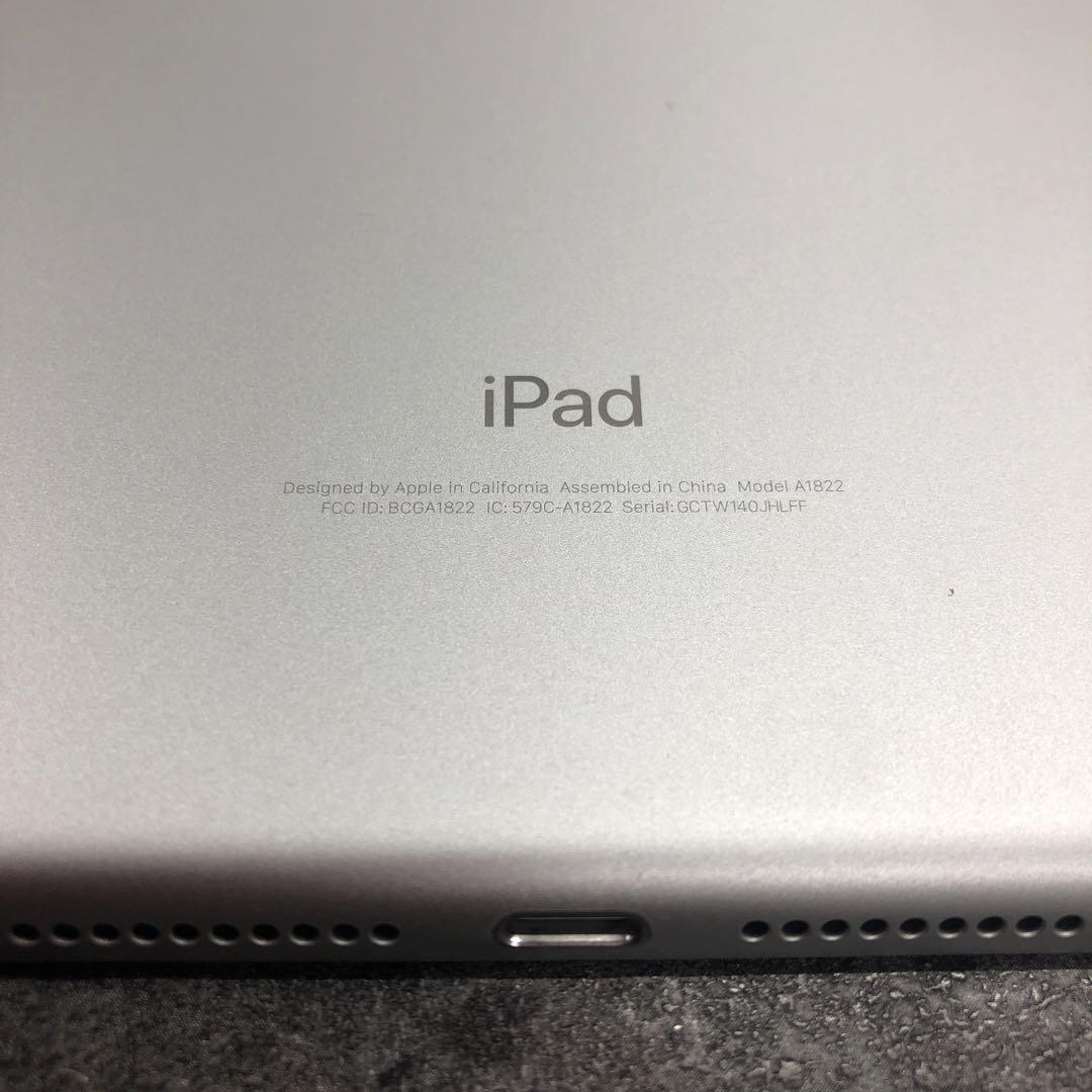 ④Apple iPad 第5世代 A1822 128GB Wi-Fiモデル