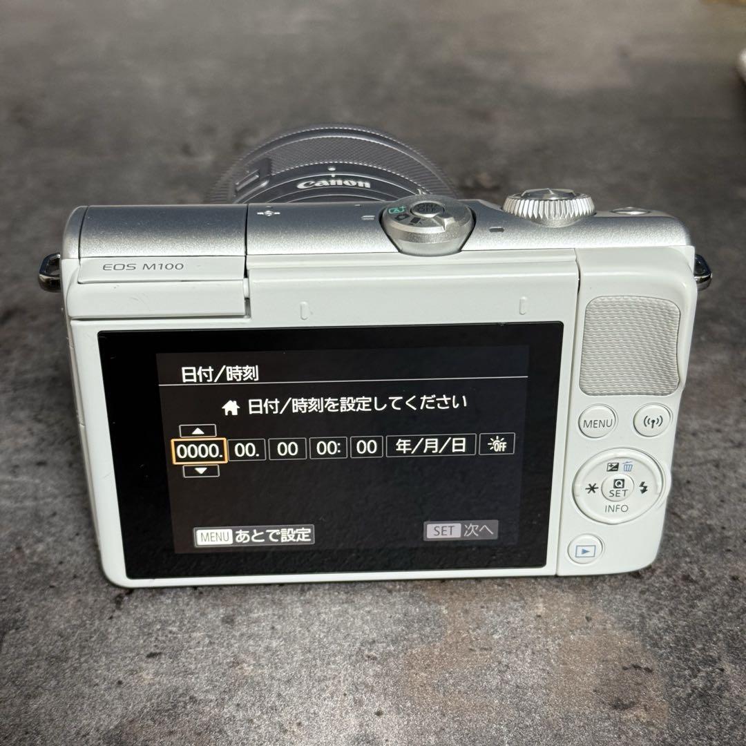 Canon EOS M100(ホワイト)本体・レンズキット