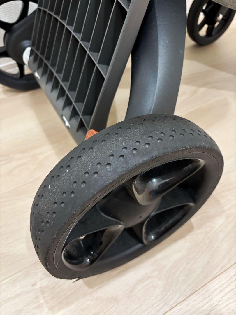 ストッケ STOKKE エクスプローリー XPLORY V5 ハイクラスモデル
