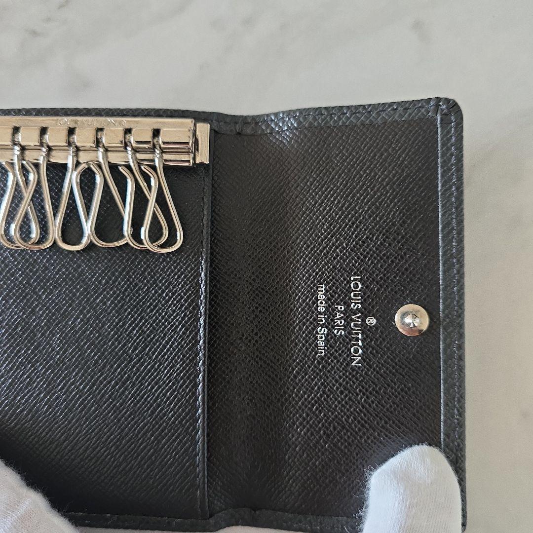 Louis Vuitton タイガ レザー キーケース