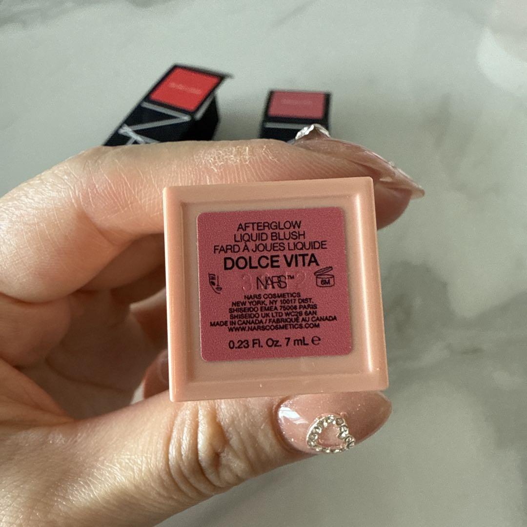 NARS Afterglow liquid
