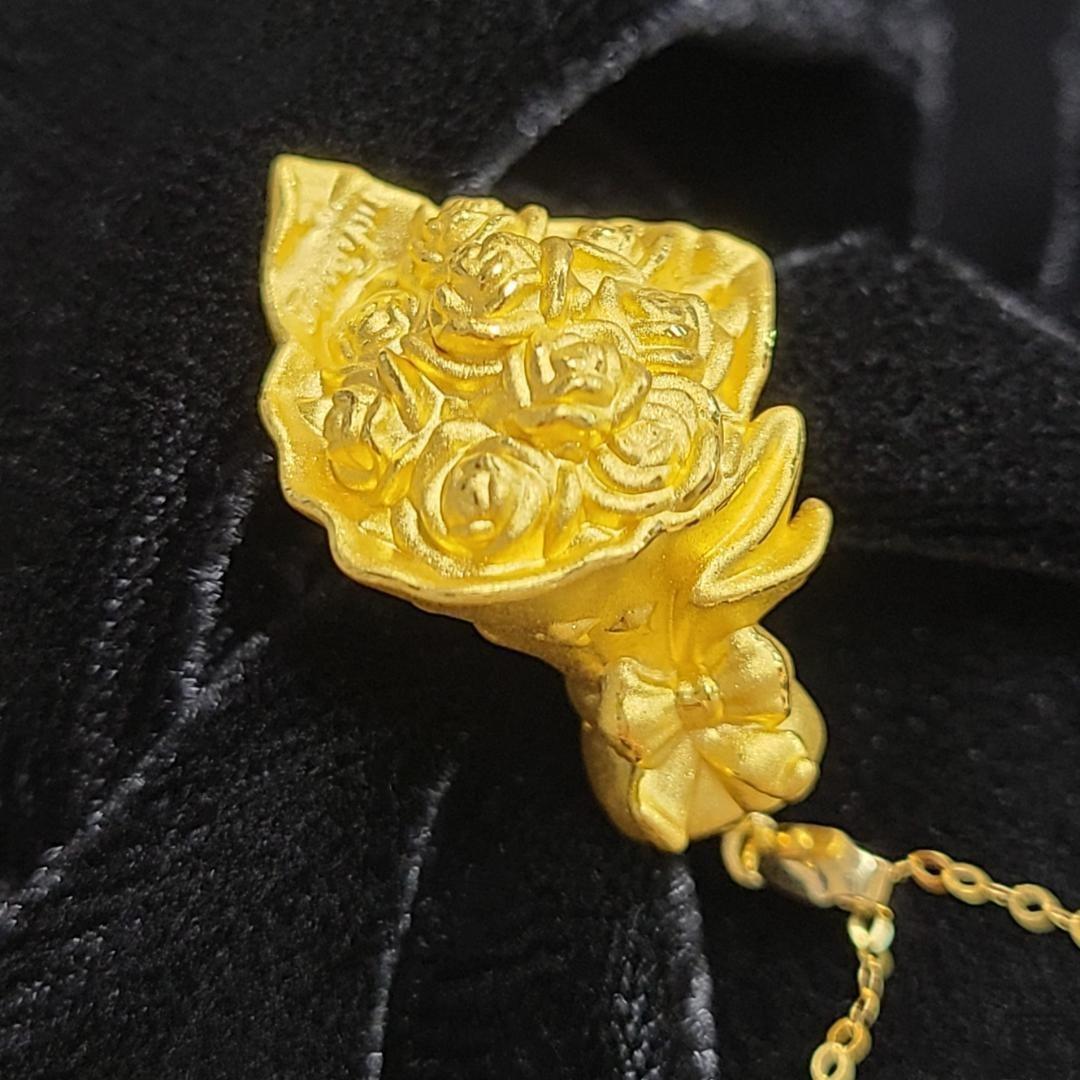 ロマンティック!24金 K24 ローズ ブーケ 薔薇 花束 ペンダント トップ ロマンティック!24金 K24 ローズ ブーケ 薔薇 花束 ペンダント トップ