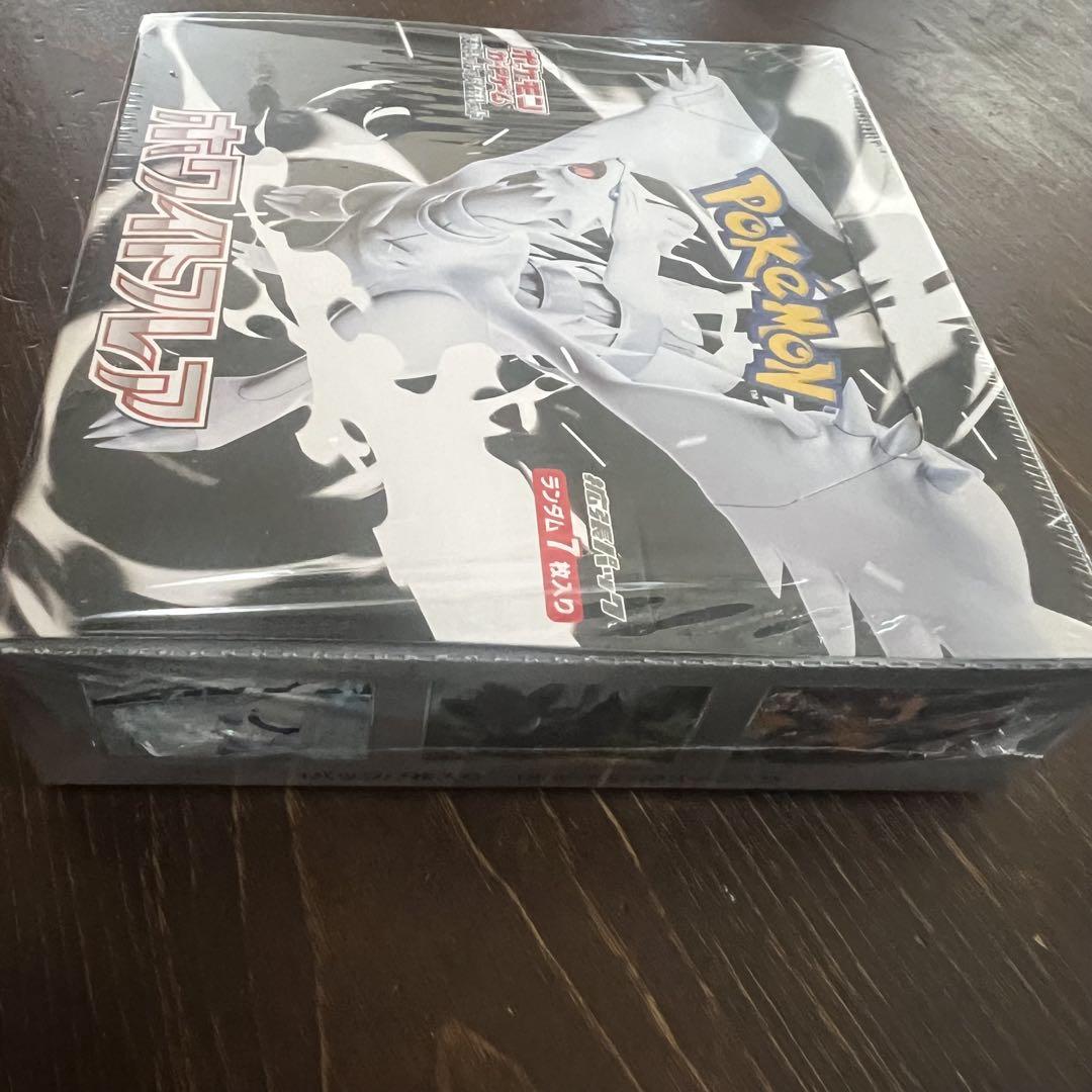 ポケモンカード ホワイトフレア 1BOX シュリンクあり シュリンク付きポケモンカードゲーム ホワイトフレア BOX - メルカリ