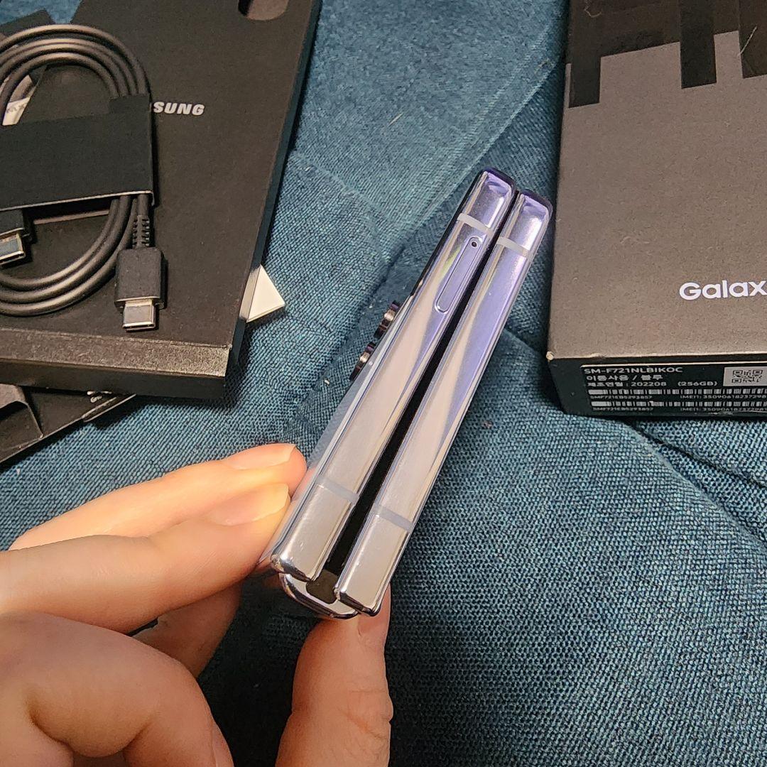 GALAXY Z Flip4 256GB ジャンク ブルー SIMフリー